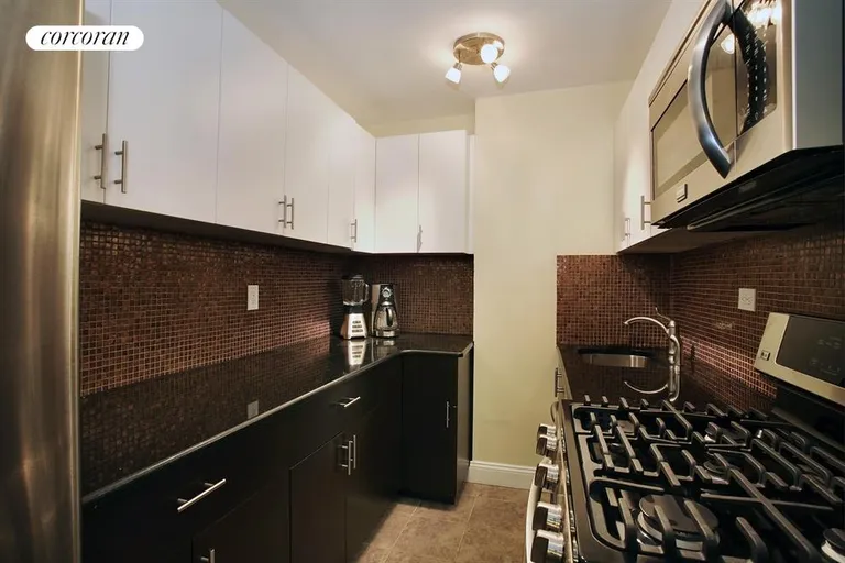 New York City Real Estate | View 400 Central Park West, 1Y | Kitchen | View 6