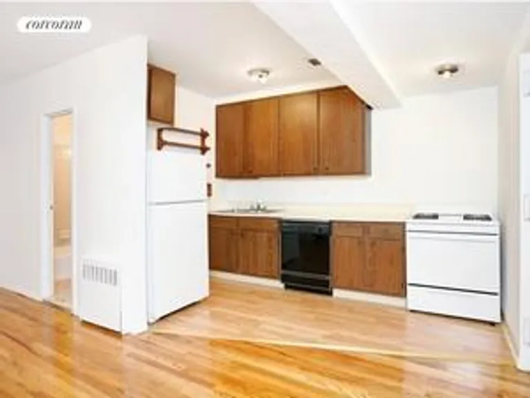 New York City Real Estate | View 689 Fort Washington Avenue, 2AA | Loft-like Open Kitchen and Dining Area | View 2