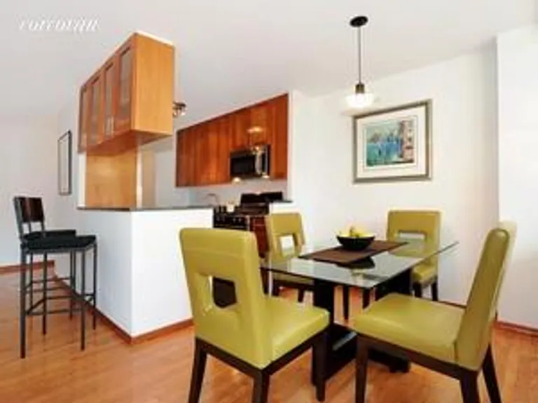 New York City Real Estate | View 303 West 66th Street, 10HW | room 2 | View 3