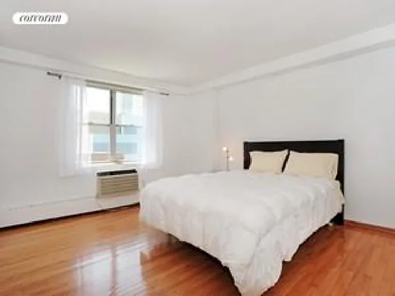 New York City Real Estate | View 303 West 66th Street, 10HW | room 4 | View 5