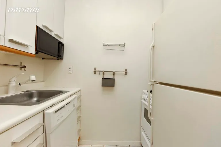 New York City Real Estate | View 393 West 49th Street, 2LL | 393 West 49th #2LL, New York (393_W_49_#2LL_Kitchen_GBedoya) | View 4