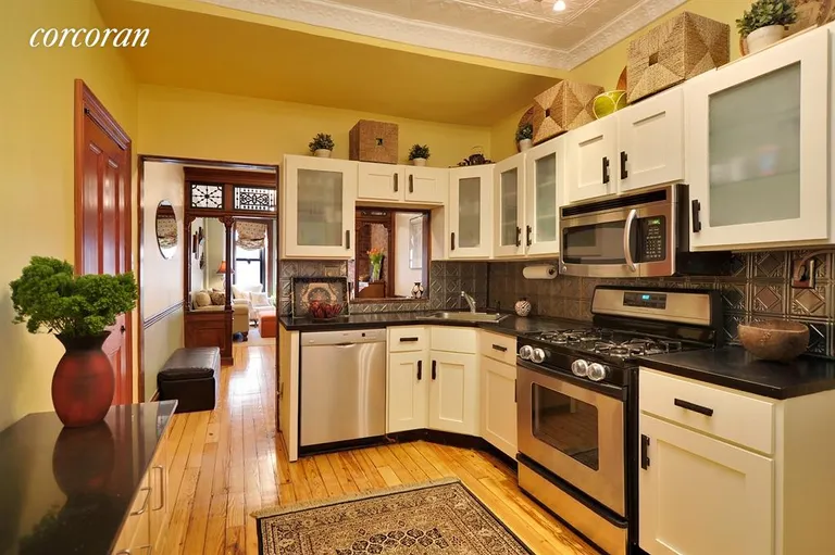 New York City Real Estate | View 719 Carroll Street, 1L | Kitchen | View 2