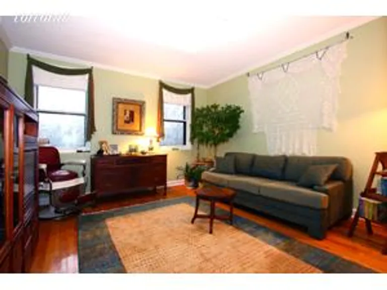 New York City Real Estate | View 168 Washington Park, 5 | 2 Beds, 1 Bath | View 1