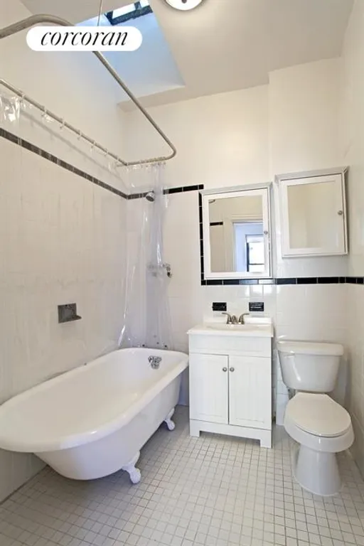 New York City Real Estate | View 153 Joralemon Street, 5R | Sky lit Bathroom | View 6