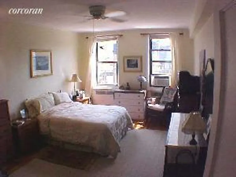 New York City Real Estate | View 45 Plaza Street West, 4C | room 1 | View 2
