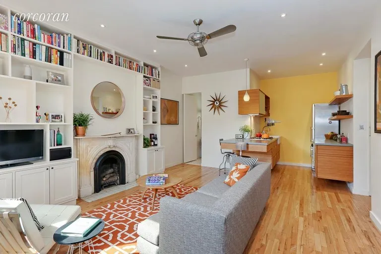 New York City Real Estate | View 21 South Portland Ave, 2R | room 2 | View 3