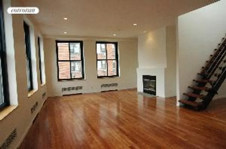 New York City Real Estate | View 639 Hudson Street, PH | 3 Beds, 3 Baths | View 1