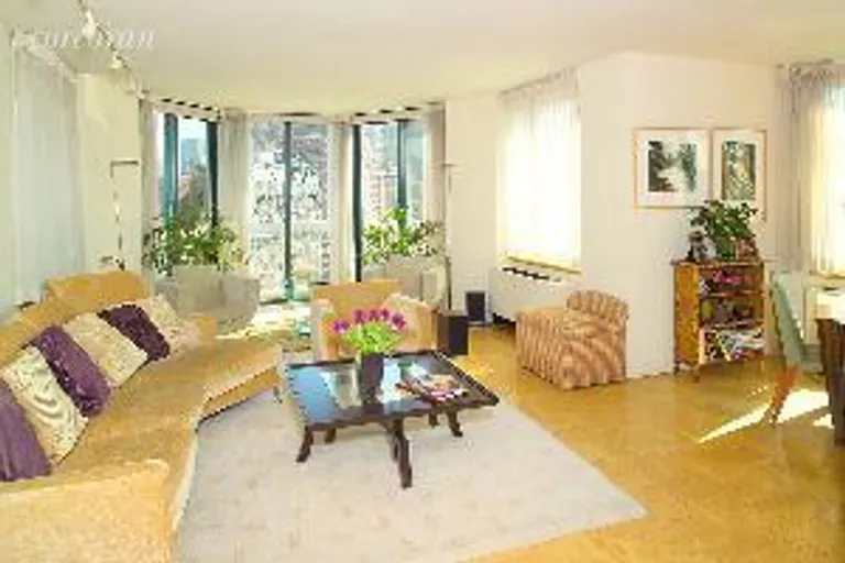 New York City Real Estate | View 201 West 72nd Street, 15A | 3 Beds, 3 Baths | View 1