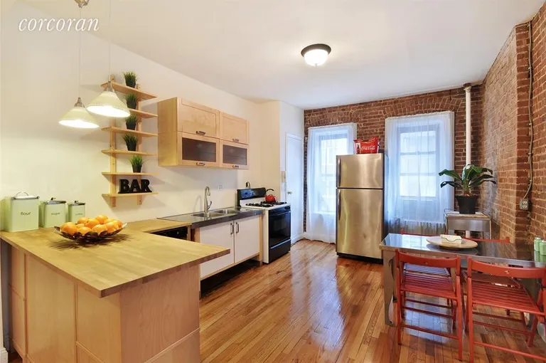 New York City Real Estate | View 115 West 96th Street, 9 | Kitchen | View 2