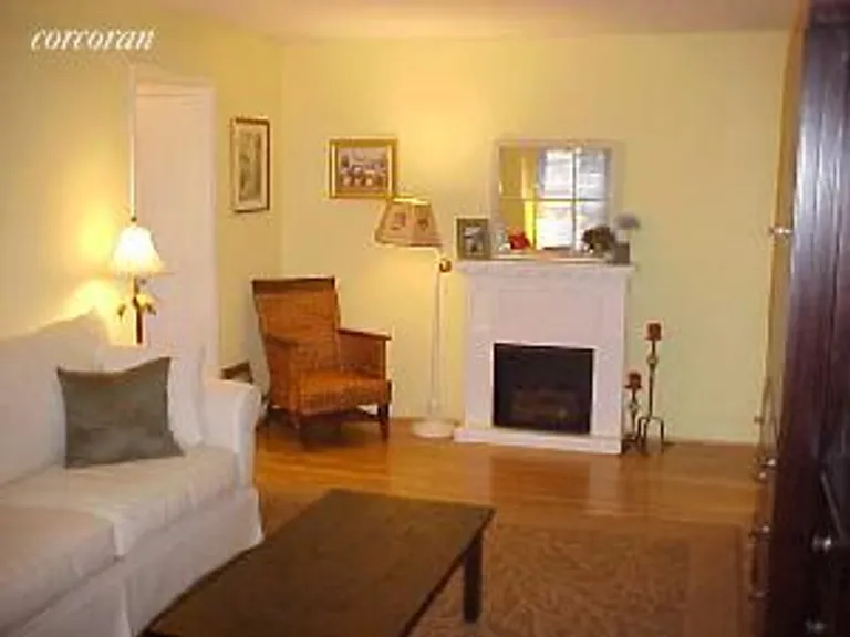 New York City Real Estate | View 303 West 66th Street, 4AE | room 1 | View 2