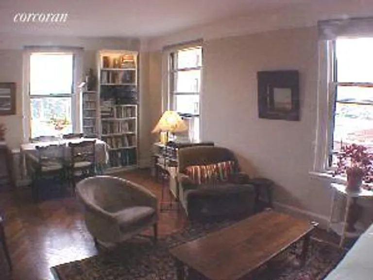 New York City Real Estate | View 39 Plaza Street West, 7C | 2 Beds, 2 Baths | View 1