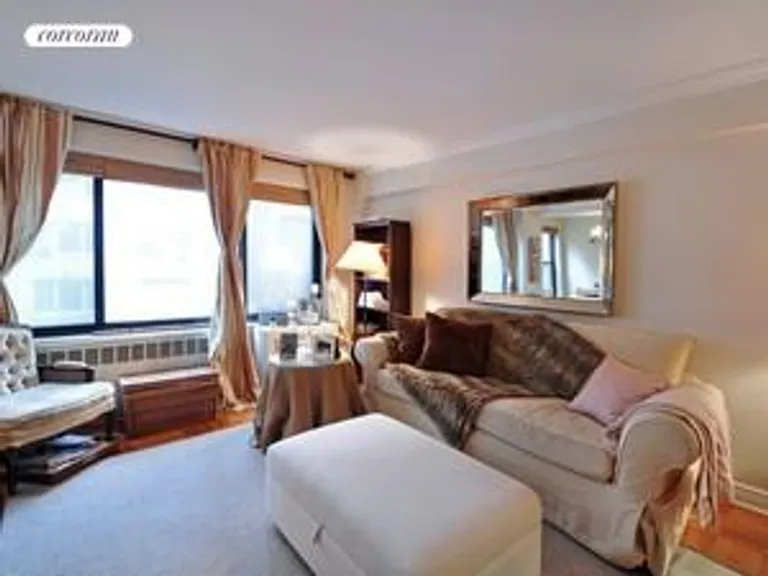 New York City Real Estate | View 200 East 36th Street, 6F | Living Area | View 2