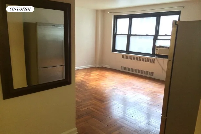 New York City Real Estate | View 135 East 54th Street, 3-F | room 4 | View 5