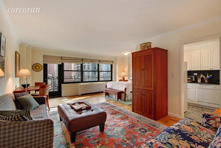 New York City Real Estate | View 160 West End Avenue, 18B | 1 Bath | View 1