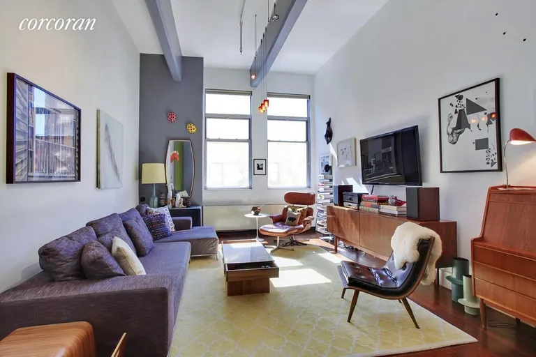 New York City Real Estate | View 60 Broadway, 2M | High Ceilings  and Huge Windows Bring in the SUN! | View 2