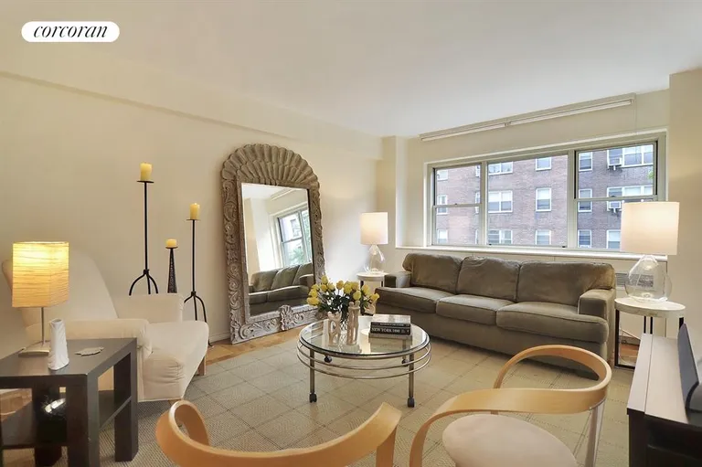 New York City Real Estate | View 35 Park Avenue, 4A | 1 Bed, 1 Bath | View 1