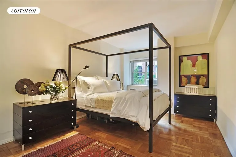 New York City Real Estate | View 35 Park Avenue, 4A | Master Bedroom | View 3