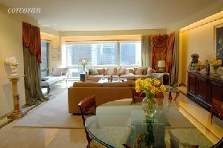 New York City Real Estate | View 721 Fifth Avenue, 42B | 2 Beds, 2 Baths | View 1
