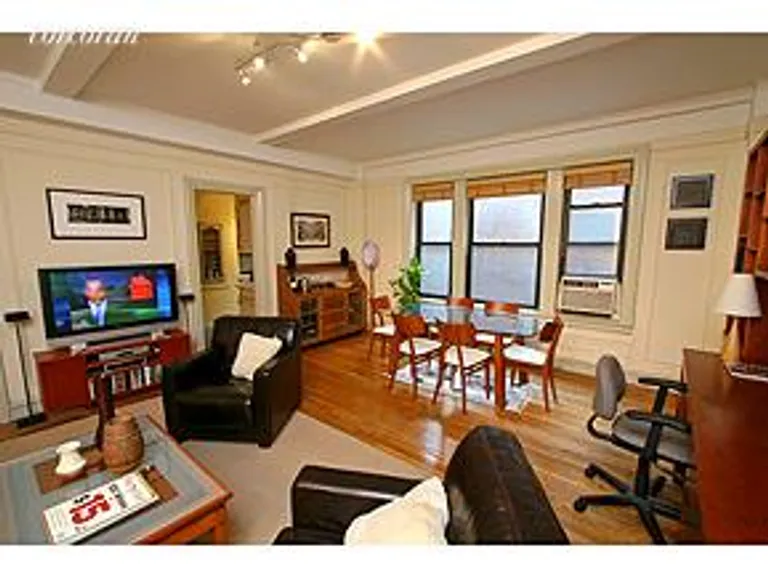 New York City Real Estate | View 321 West 55th Street, 44 | room 1 | View 2