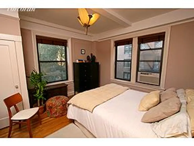 New York City Real Estate | View 321 West 55th Street, 44 | room 2 | View 3
