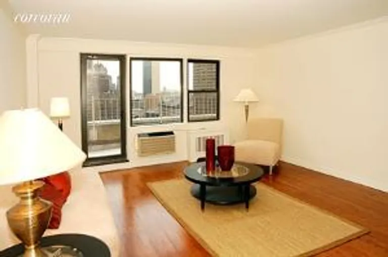 New York City Real Estate | View 333 East 34th Street, 16A | room 2 | View 3