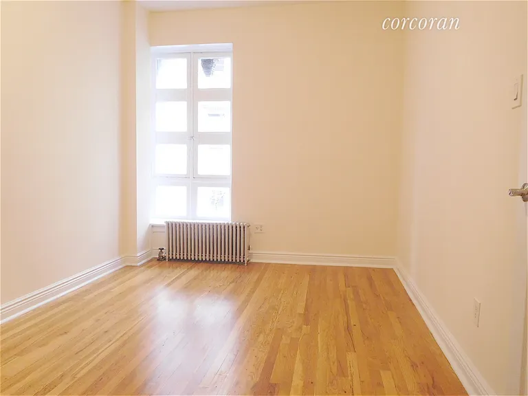 New York City Real Estate | View 100 West 12th Street, 2T | KING BEDROOM | View 5