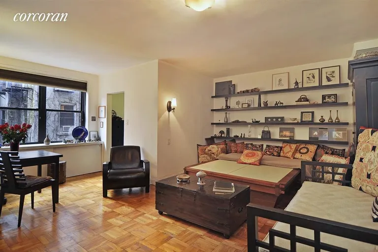 New York City Real Estate | View 100 West 12th Street, 2T | Living Room | View 6