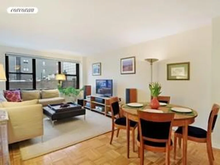 New York City Real Estate | View 201 EAST 25TH STREET, 8A | room 2 | View 3
