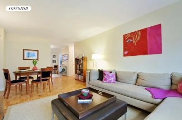 New York City Real Estate | View 201 EAST 25TH STREET, 8A | Living Room | View 6