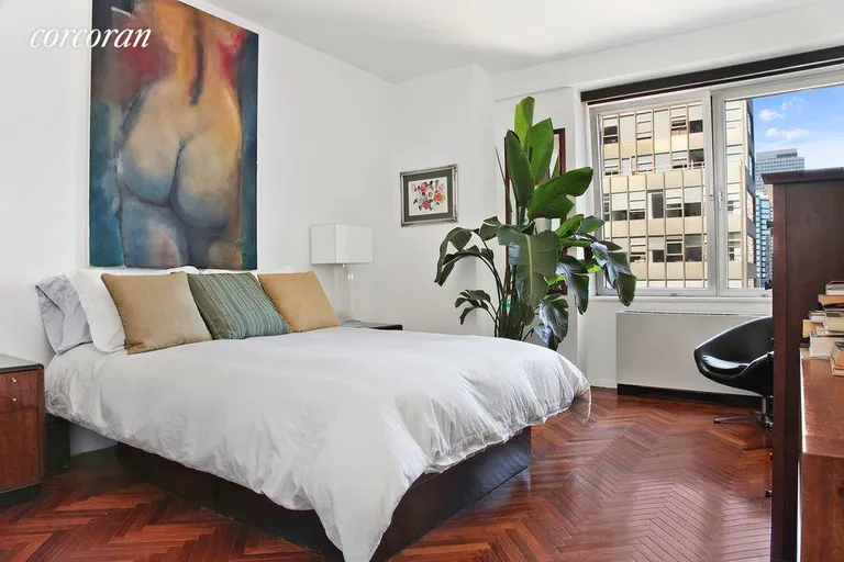 New York City Real Estate | View 216 East 47th Street, 20A | 1 Bed, 1 Bath | View 1