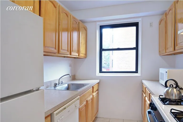 New York City Real Estate | View 165 Clinton Avenue, 3D | room 1 | View 2
