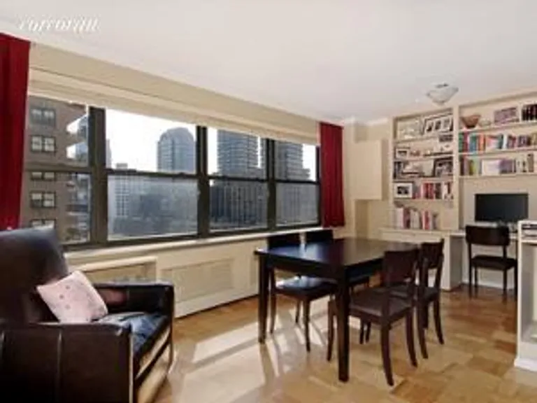 New York City Real Estate | View 205 West End Avenue, 11M | room 1 | View 2