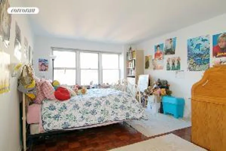 New York City Real Estate | View 155 East 38th Street, 16KJ | room 3 | View 4