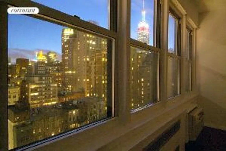 New York City Real Estate | View 155 East 38th Street, 16KJ | room 5 | View 6