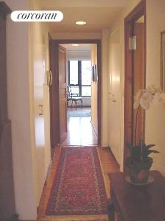 New York City Real Estate | View 157 East 74th Street, 8C | room 6 | View 7