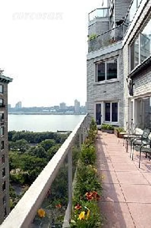 New York City Real Estate | View 60 Riverside Drive, 17A | 4 Beds, 3 Baths | View 1