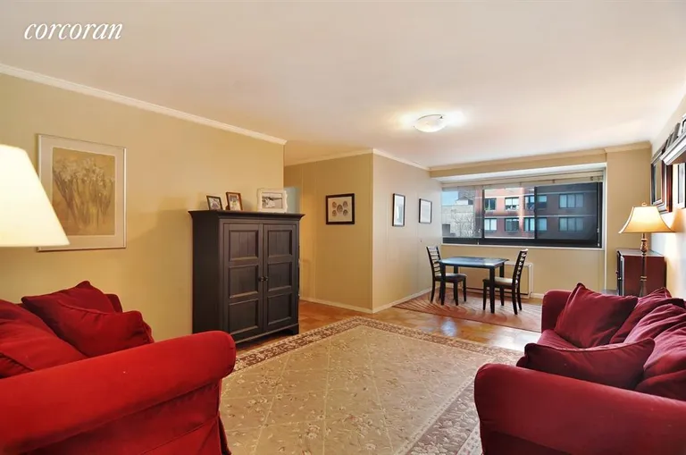New York City Real Estate | View 1725 York Avenue, 8H | 2 Beds, 1 Bath | View 1