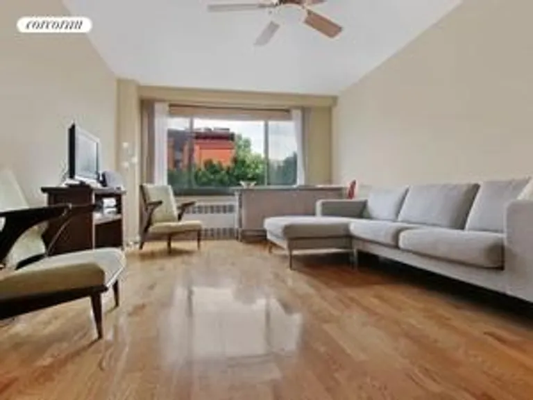 New York City Real Estate | View 185 Hall Street, 407 | 1 Bed, 1 Bath | View 1