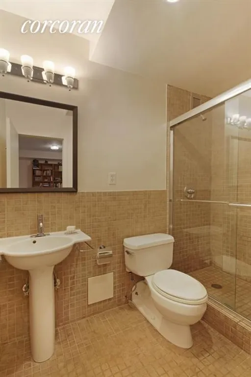 New York City Real Estate | View 529 West 42nd Street, 7C | Bathroom | View 4