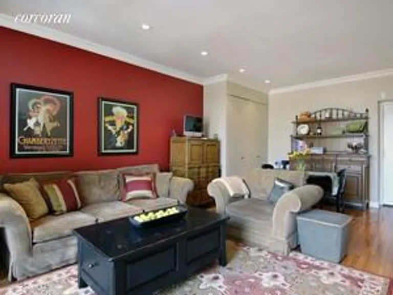 New York City Real Estate | View 253 West 73rd Street, 9G | room 1 | View 2