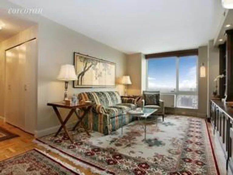 New York City Real Estate | View 215-217 East 96th Street, 39A | 1 Bed, 1 Bath | View 1