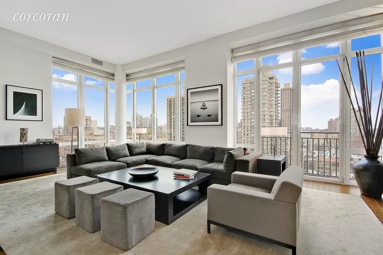 New York City Real Estate | View 408 East 79th Street, PHA | 5 Beds, 5 Baths | View 1