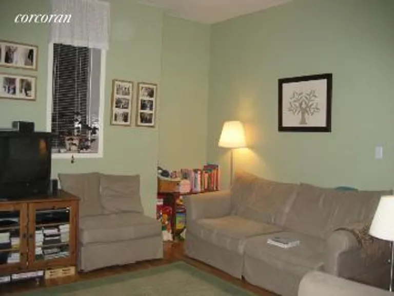New York City Real Estate | View 420 6th Avenue, 10 | room 1 | View 2