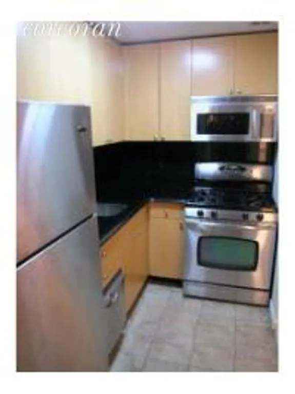 New York City Real Estate | View 204 21st Street, 4B | room 1 | View 2