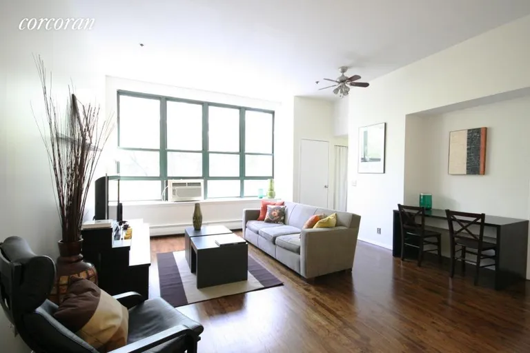 New York City Real Estate | View 372 Dekalb Avenue, 3E | 2 Beds, 2 Baths | View 1