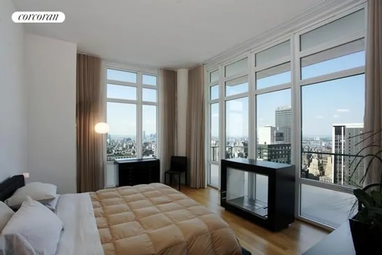 New York City Real Estate | View 325 Fifth Avenue, 44D | master bedroom with view | View 6