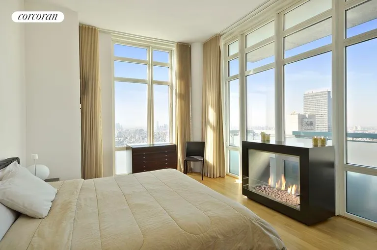 New York City Real Estate | View 325 Fifth Avenue, 44D | Master Bedroom | View 4