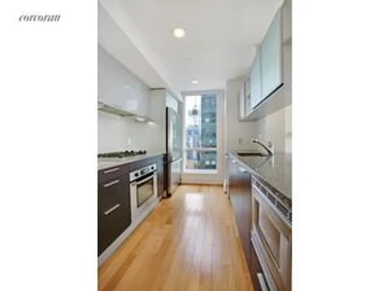 New York City Real Estate | View 350 West 42Nd Street, 35E | room 3 | View 4