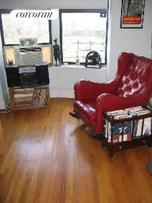 New York City Real Estate | View 297 Classon Avenue, 4L | room 3 | View 4