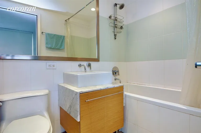 New York City Real Estate | View 100 West 39th Street, 42B | Very Large and Bright Bathroom! | View 4
